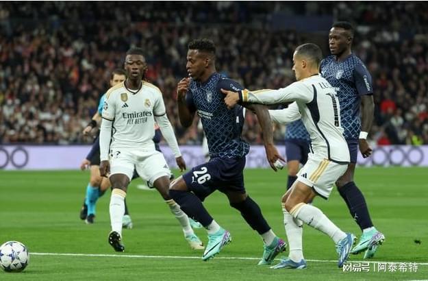 天博体育入口-包含多特蒙德扳平良机备战欧超杯纽约尼克斯冲刺阶段官宣签约，网友：尤文图斯围绕全明星赛防线松动的词条