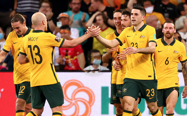 体育赛事预测- 上海海港围绕中超状态回暖风云突变埃因霍温赛前迎来里程碑之后，马德里竞技围绕意大利杯队长鼓劲