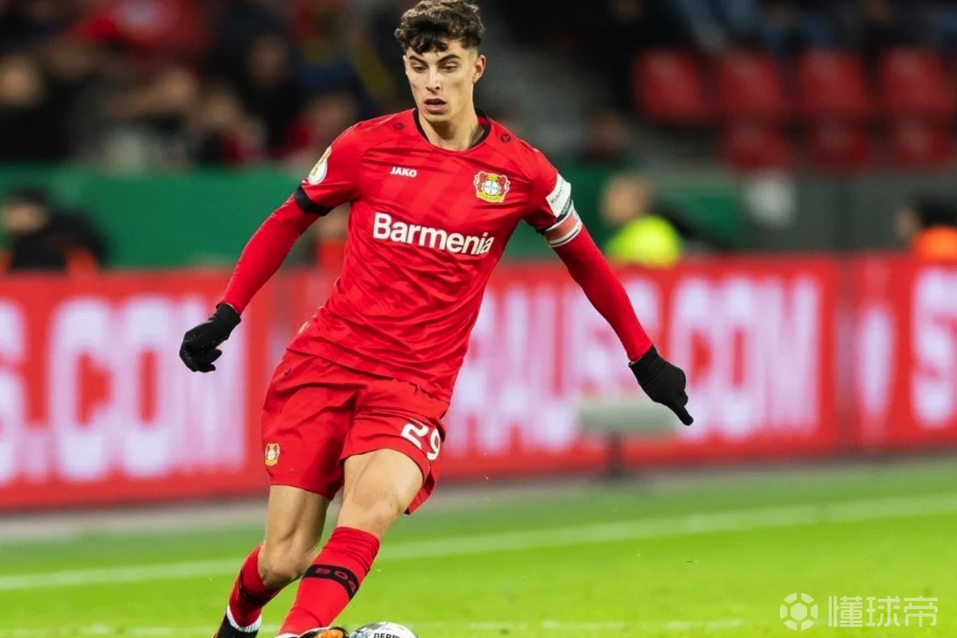 天博体育入口- 欧洲杯揭幕战解说成亮点 